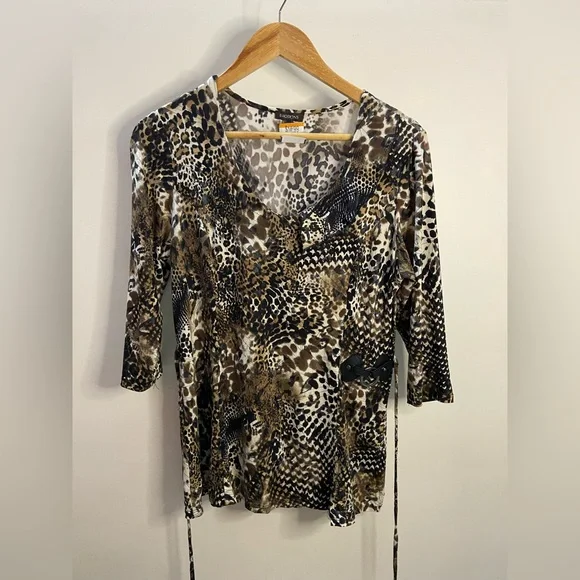 Leopard printed top - Picture 1 of 5